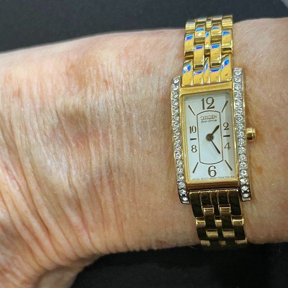 Citizen Eco Drive Women's Gold-Tone Watch - Picture 11 of 13